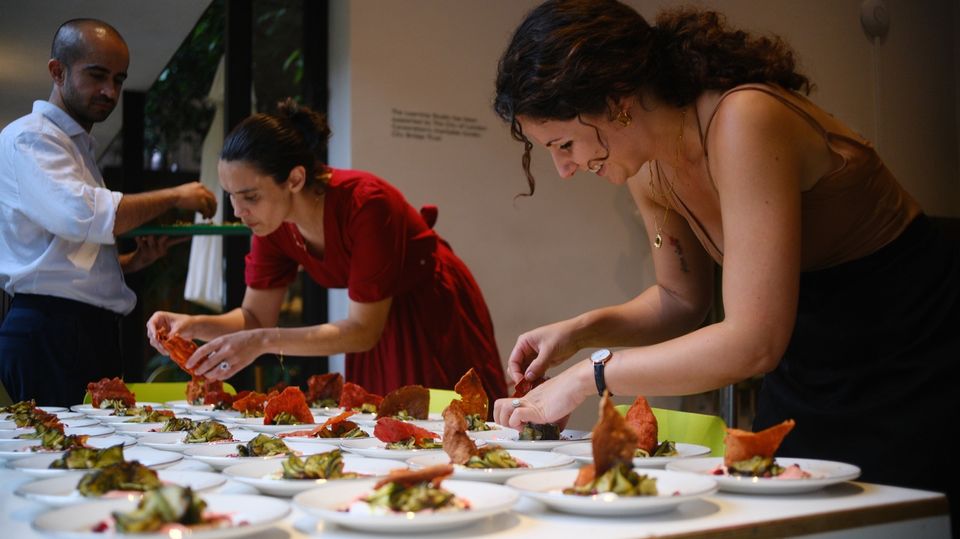 The team adding finishing touches to the starters